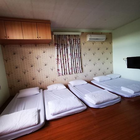 Tai Yu Ju Bao Fang B&B Luye Exterior foto